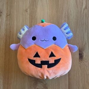 Squishmallow Flip-a-Mallow Axolotl and Mouse Halloween